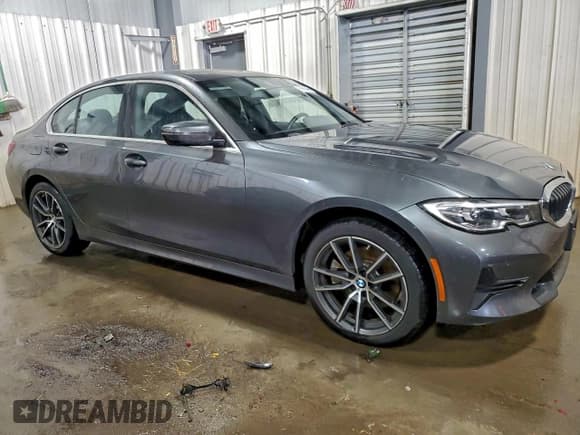 ✅ 2020 BMW 3 Series 330i xDrive • VIN: WBA5R7C02LFH51098 • Lot: 93963945. Listed on Copart with 40,355 mi. Free auction sales archive from the USA and detailed vehicle history report at DreamBid. Image 4.