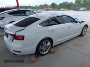 ✅ 2019 Audi A5 Sportback Premium • VIN: WAUANCF51KA057313 • Lot: 42921705. Wystawiony na IAAI z przebiegiem 67 086 mil. Bezpłatny archiwum sprzedaży aukcyjnych z USA i szczegółowy raport historii pojazdu na DreamBid. Zdjęcie 4.