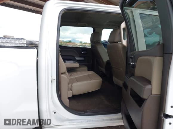 ✅ 2016 Chevrolet Silverado 1500 LTZ • VIN: 3GCUKSEC3GG223326 • Lot: 43441105. Listed on IAAI with 141,338 mi. Free auction sales archive from the USA and detailed vehicle history report at DreamBid. Image 8.