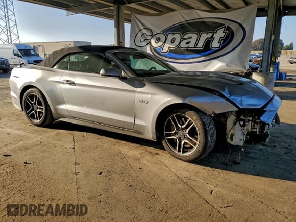 ✅ 2020 Ford Mustang GT Premium • VIN: 1FATP8FF3L5132377 • Lot: 94584585. Listed on Copart with 60,288 mi. Free auction sales archive from the USA and detailed vehicle history report at DreamBid. Image 4.