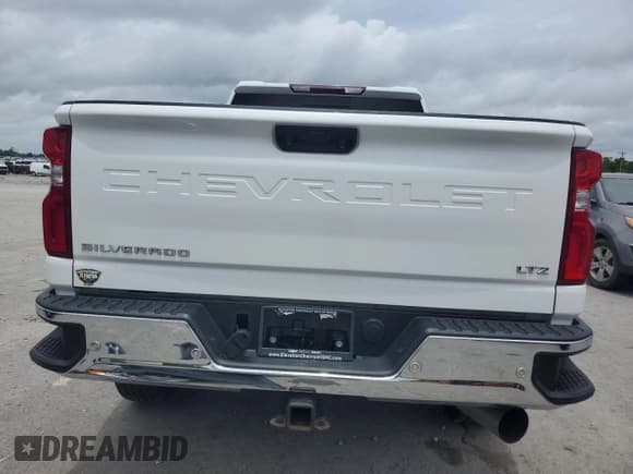 ✅ 2022 Chevrolet Silverado 2500HD LTZ • VIN: 2GC4YPEY0N1240355 • Лот: 60935955. Опубликован ранее на Copart с пробегом 53 705 миль. Бесплатный доступ к архиву аукционных продаж из США и подробный отчёт об истории автомобиля на DreamBid. Изображение 6.