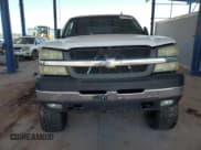 ✅ 2006 Chevrolet Silverado 2500HD LT2 • VIN: 1GCHK23U06F156181 • Lot: 61015095. Wystawiony na Copart z przebiegiem Nie podano. Bezpłatny archiwum sprzedaży aukcyjnych z USA i szczegółowy raport historii pojazdu na DreamBid. Zdjęcie 5.