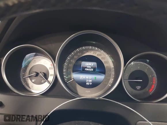 ✅ 2014 Mercedes-Benz C 250 Sport • VIN: WDDGF4HB9ER313874 • Lot: 43445833. Listed on IAAI with 106,325 mi. Free auction sales archive from the USA and detailed vehicle history report at DreamBid. Image 7.