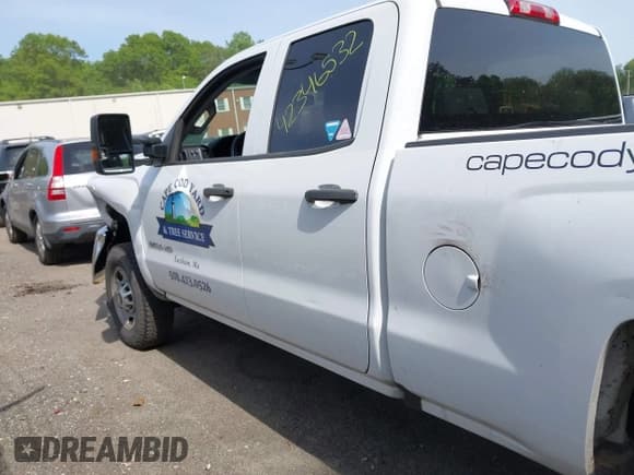 ✅ 2017 Chevrolet Silverado 2500HD Work Truck • VIN: 1GC2KUEGXHZ346239 • Lot: 42346532. Wystawiony na IAAI z przebiegiem 58 252 mil. Bezpłatny archiwum sprzedaży aukcyjnych z USA i szczegółowy raport historii pojazdu na DreamBid. Zdjęcie 14.