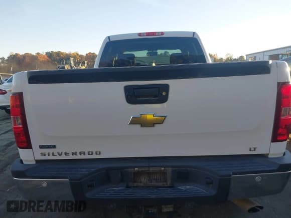 ✅ 2012 Chevrolet Silverado 2500HD LT • VIN: 1GC1KXCG2CF156302 • Lot: 43600860. Listed on IAAI with 208,899 mi. Free auction sales archive from the USA and detailed vehicle history report at DreamBid. Image 16.