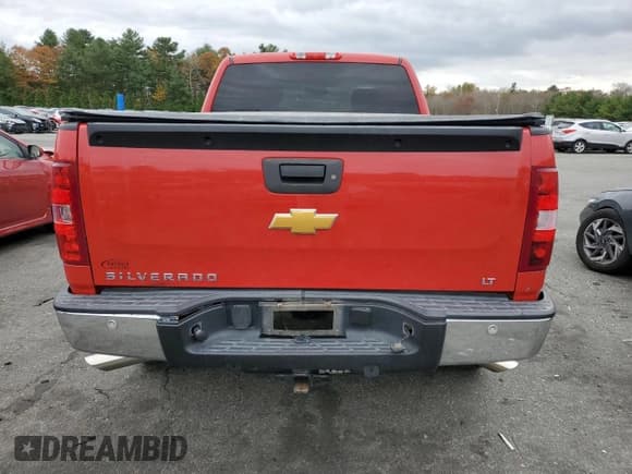 ✅ 2013 Chevrolet Silverado 1500 LT • VIN: 1GCRKSE77DZ398375 • Lot: 77945494. Listed on Copart with 175,938 mi. Free auction sales archive from the USA and detailed vehicle history report at DreamBid. Image 6.