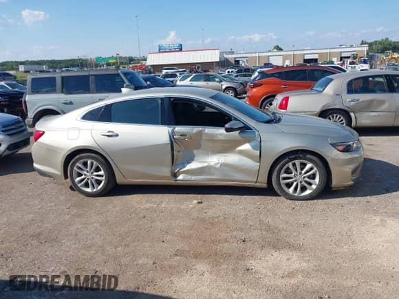 2016 Chevrolet Malibu LT с VIN 1G1ZE5ST7GF279430, выставлен на аукционе IAAI как лот 42972458 с пробегом 106 037 миль миль и . История ставок и продаж доступна на DreamBid. Изображение 13.