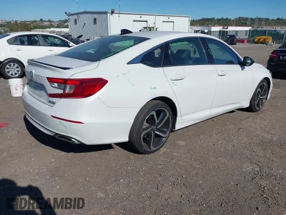 ✅ 2021 Honda Accord Sport SE • VIN: 1HGCV1F41MA093949 • Lot: 43409226. Wystawiony na IAAI z przebiegiem 20 864 mil. Bezpłatny archiwum sprzedaży aukcyjnych z USA i szczegółowy raport historii pojazdu na DreamBid. Zdjęcie 4.