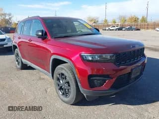 ✅ 2024 Jeep Grand Cherokee Altitude • VIN: 1C4RJHAG1RC108850 • Лот: 43633746. Опубликован ранее на IAAI с пробегом 35 014 миль. Бесплатный доступ к архиву аукционных продаж из США и подробный отчёт об истории автомобиля на DreamBid. Изображение 1.