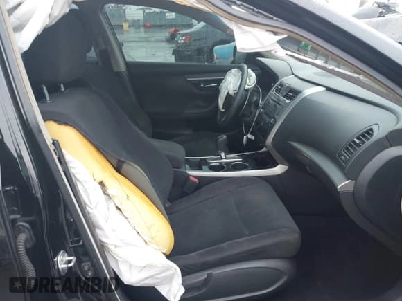 ✅ 2013 Nissan Altima SV • VIN: 1N4BL3AP1DC233215 • Lot: 41770839. Listed on IAAI with Not provided. Free auction sales archive from the USA and detailed vehicle history report at DreamBid. Image 5.