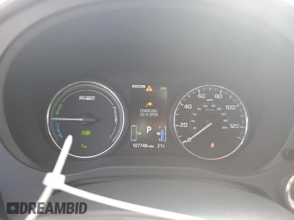 ✅ 2018 Mitsubishi Outlander SEL • VIN: JA4J24A53JZ058952 • Lot: 86305495. Wystawiony na Copart z przebiegiem 107 748 mil. Bezpłatny archiwum sprzedaży aukcyjnych z USA i szczegółowy raport historii pojazdu na DreamBid. Zdjęcie 9.