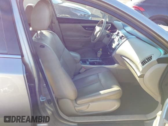 ✅ 2014 Nissan Altima SL • VIN: 1N4AL3AP5EC316899 • Лот: 43683535. Опубликован ранее на IAAI с пробегом 67 118 миль. Бесплатный доступ к архиву аукционных продаж из США и подробный отчёт об истории автомобиля на DreamBid. Изображение 5.