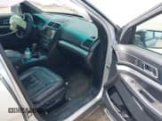 ✅ 2016 Ford Explorer XLT • VIN: 1FM5K8D84GGA63677 • Lot: 39649393. Wystawiony na IAAI z przebiegiem 118 962 mil. Bezpłatny archiwum sprzedaży aukcyjnych z USA i szczegółowy raport historii pojazdu na DreamBid. Zdjęcie 5.