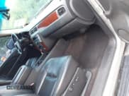 ✅ 2010 Chevrolet Silverado 1500 • VIN: 1GCYKTE22AZ298556 • Lot: 42663885. Wystawiony na IAAI z przebiegiem 189 643 mil. Bezpłatny archiwum sprzedaży aukcyjnych z USA i szczegółowy raport historii pojazdu na DreamBid. Zdjęcie 5.