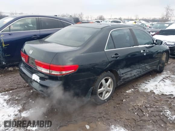 ✅ 2003 Honda Accord EX • VIN: 1HGCM566X3A103159 • Lot: 43860135. Listed on IAAI with 259,269 mi. Free auction sales archive from the USA and detailed vehicle history report at DreamBid. Image 4.
