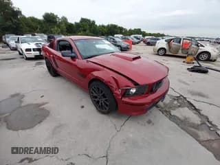 ✅ 2008 Ford Mustang GT Deluxe • VIN: 1ZVHT82HX85160085 • Lot: 42987911. Listed on IAAI with 170,479 mi. Free auction sales archive from the USA and detailed vehicle history report at DreamBid. Image 1.