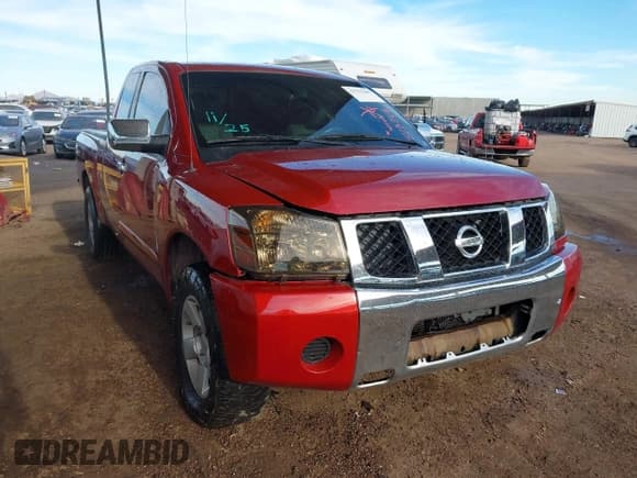 ✅ 2005 Nissan Titan SE • VIN: 1N6AA06A25N573006 • Lot: 43753269. Listed on IAAI with 268,794 mi. Free auction sales archive from the USA and detailed vehicle history report at DreamBid. Image 1.