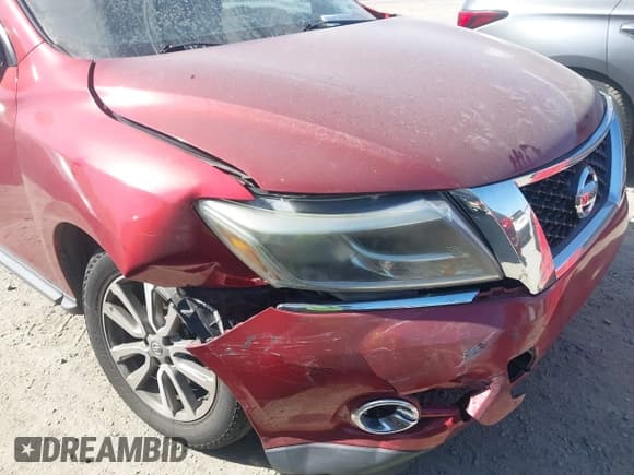 ✅ 2015 Nissan Pathfinder SV • VIN: 5N1AR2MNXFC632695 • Lot: 43446725. Listed on IAAI with 150,768 mi. Free auction sales archive from the USA and detailed vehicle history report at DreamBid. Image 17.