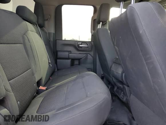 2020 Chevrolet Silverado 2500HD Work Truck z VIN 1GC2YLE73LF220288, wystawiony jako Copart lot #51485375 z przebiegiem 144 237 mil mil oraz Czysty tytuł • Clean title. Historia ofert i sprzedaży dostępna na DreamBid. Obrazek 10.