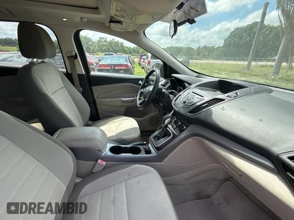 ✅ 2013 Ford Escape SE • VIN: 1FMCU9G95DUD25554 • Лот: 51872585. Опубликован ранее на Copart с пробегом Не указан. Бесплатный доступ к архиву аукционных продаж из США и подробный отчёт об истории автомобиля на DreamBid. Изображение 5.