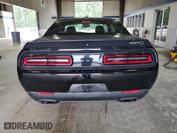 ✅ 2020 Dodge Challenger SRT Hellcat Widebody • VIN: 2C3CDZC99LH221620 • Lot: 65615865. Wystawiony na Copart z przebiegiem 6 557 mil. Bezpłatny archiwum sprzedaży aukcyjnych z USA i szczegółowy raport historii pojazdu na DreamBid. Zdjęcie 6.