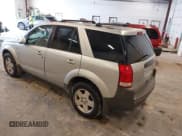 ✅ 2005 Saturn VUE • VIN: 5GZCZ63415S808551 • Lot: 42557004. Wystawiony na IAAI z przebiegiem 234 814 mil. Bezpłatny archiwum sprzedaży aukcyjnych z USA i szczegółowy raport historii pojazdu na DreamBid. Zdjęcie 3.