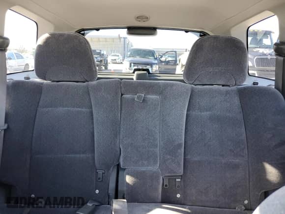 2002 Hyundai Santa Fe GLS с VIN KM8SC13DX2U329705, выставлен на аукционе Copart как лот 48986355 с пробегом 118 502 миль миль и Списание • Salvage title. История ставок и продаж доступна на DreamBid. Изображение 10.