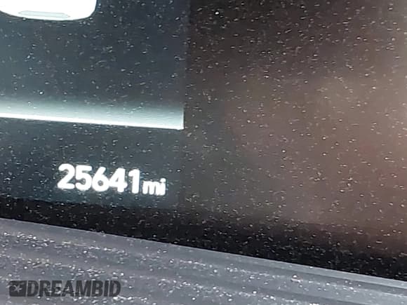 ✅ 2024 Hyundai Venue SEL • VIN: KMHRC8A30RU299240 • Lot: 42150687. Listed on IAAI with 25,641 mi. Free auction sales archive from the USA and detailed vehicle history report at DreamBid. Image 15.