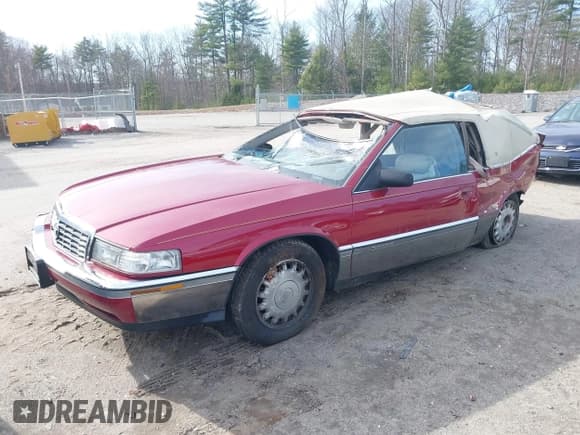 ✅ 1992 Cadillac Eldorado • VIN: 1G6EL13B9NU604519 • Lot: 41966382. Listed on IAAI with 108,425 mi. Free auction sales archive from the USA and detailed vehicle history report at DreamBid. Image 2.