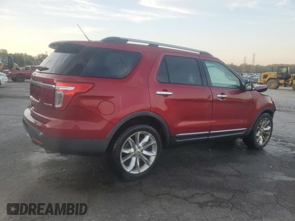 ✅ 2015 Ford Explorer Limited • VIN: 1FM5K7F80FGB16204 • Lot: 84832885. Wystawiony na Copart z przebiegiem Nie podano. Bezpłatny archiwum sprzedaży aukcyjnych z USA i szczegółowy raport historii pojazdu na DreamBid. Zdjęcie 3.