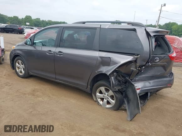 ✅ 2015 Toyota Sienna LE AAS • VIN: 5TDKK3DC6FS598495 • Lot: 42870508. Wystawiony na IAAI z przebiegiem 75 134 mil. Bezpłatny archiwum sprzedaży aukcyjnych z USA i szczegółowy raport historii pojazdu na DreamBid. Zdjęcie 3.