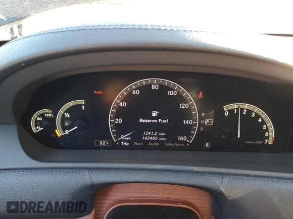 ✅ 2009 Mercedes-Benz CL 550 • VIN: WDDEJ86X99A022629 • Lot: 85845034. Wystawiony na Copart z przebiegiem 142 405 mil. Bezpłatny archiwum sprzedaży aukcyjnych z USA i szczegółowy raport historii pojazdu na DreamBid. Zdjęcie 9.