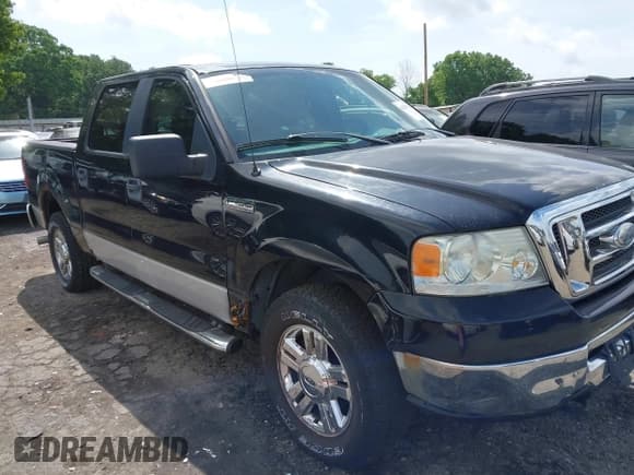 ✅ 2008 Ford F-150 XLT • VIN: 1FTPW14558FA13909 • Lot: 42147526. Wystawiony na IAAI z przebiegiem 127 052 mil. Bezpłatny archiwum sprzedaży aukcyjnych z USA i szczegółowy raport historii pojazdu na DreamBid. Zdjęcie 1.