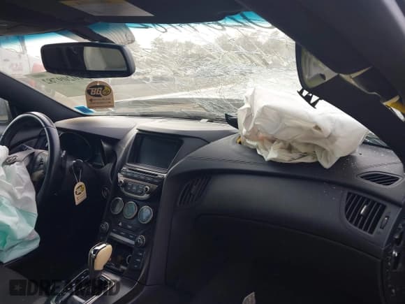 ✅ 2013 Hyundai Genesis Coupe Premium • VIN: KMHHT6KD7DU079819 • Lot: 40863494. Listed on IAAI with 111,012 mi. Free auction sales archive from the USA and detailed vehicle history report at DreamBid. Image 5.