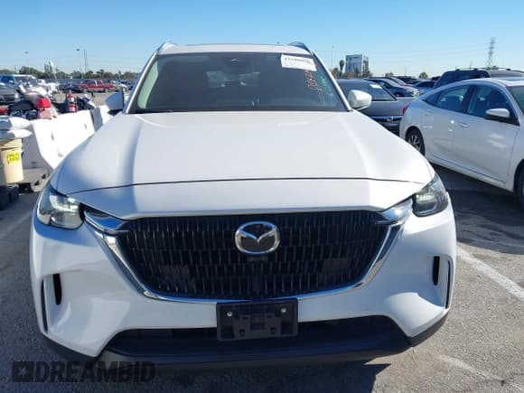 ✅ 2024 Mazda CX-90 Preferred • VIN: JM3KKBHD1R1120197 • Lot: 43799896. Wystawiony na IAAI z przebiegiem 47 563 mil. Bezpłatny archiwum sprzedaży aukcyjnych z USA i szczegółowy raport historii pojazdu na DreamBid. Zdjęcie 12.