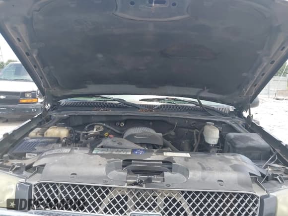 ✅ 2004 Chevrolet Silverado 2500HD LS • VIN: 1GCHC23U84F133354 • Лот: 42749201. Опубликован ранее на IAAI с пробегом Не указан. Бесплатный доступ к архиву аукционных продаж из США и подробный отчёт об истории автомобиля на DreamBid. Изображение 10.