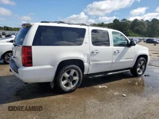 ✅ 2008 Chevrolet Suburban LTZ • VIN: 1GNFK16Y68R279024 • Lot: 72581004. Wystawiony na Copart z przebiegiem 109 305 mil. Bezpłatny archiwum sprzedaży aukcyjnych z USA i szczegółowy raport historii pojazdu na DreamBid. Zdjęcie 3.
