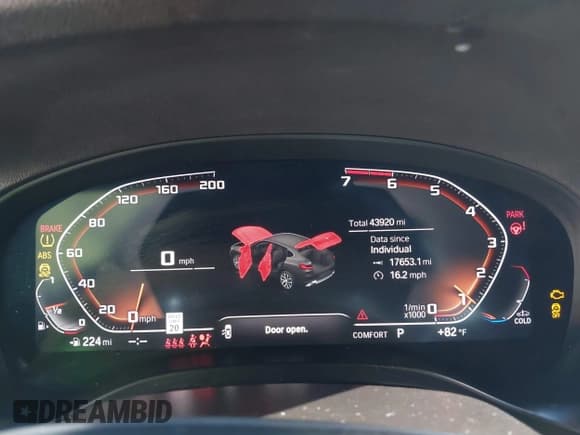 ✅ 2024 BMW X4 xDrive30i • VIN: 5UX33DT00R9T88295 • Lot: 43093479. Listed on IAAI with 43,920 mi. Free auction sales archive from the USA and detailed vehicle history report at DreamBid. Image 7.