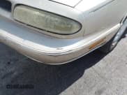 ✅ 1996 Oldsmobile 88 1SA • VIN: 1G3HN52K6T4828387 • Lot: 42865594. Wystawiony na IAAI z przebiegiem 388 694 mil. Bezpłatny archiwum sprzedaży aukcyjnych z USA i szczegółowy raport historii pojazdu na DreamBid. Zdjęcie 6.