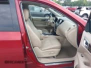 ✅ 2013 Nissan Pathfinder SL • VIN: 5N1AR2MMXDC610698 • Lot: 42924997. Listed on IAAI with 131,761 mi. Free auction sales archive from the USA and detailed vehicle history report at DreamBid. Image 5.