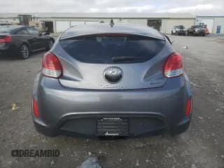 ✅ 2012 Hyundai Veloster w/Gray Int • VIN: KMHTC6ADXCU025232 • Lot: 41638915. Wystawiony na Copart z przebiegiem 136 486 mil. Bezpłatny archiwum sprzedaży aukcyjnych z USA i szczegółowy raport historii pojazdu na DreamBid. Zdjęcie 6.