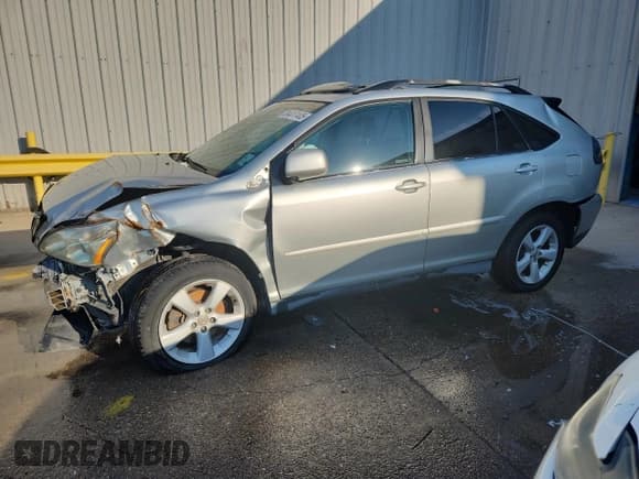 ✅ 2005 Lexus RX 330 • VIN: 2T2GA31U35C033419 • Лот: 84417405. Опубликован ранее на Copart с пробегом Не указан. Бесплатный доступ к архиву аукционных продаж из США и подробный отчёт об истории автомобиля на DreamBid. Изображение 1.