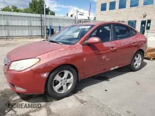 2008 Hyundai Elantra GLS z VIN KMHDU46D78U429112, wystawiony jako Copart lot #68495294 z przebiegiem 292 183 mil mil oraz Szkoda całkowita • Salvage title. Historia ofert i sprzedaży dostępna na DreamBid. Obrazek 1.