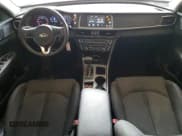 ✅ 2018 Kia Optima LX • VIN: 5XXGT4L39JG196801 • Lot: 82696815. Listed on Copart with 143,087 mi. Free auction sales archive from the USA and detailed vehicle history report at DreamBid. Image 8.