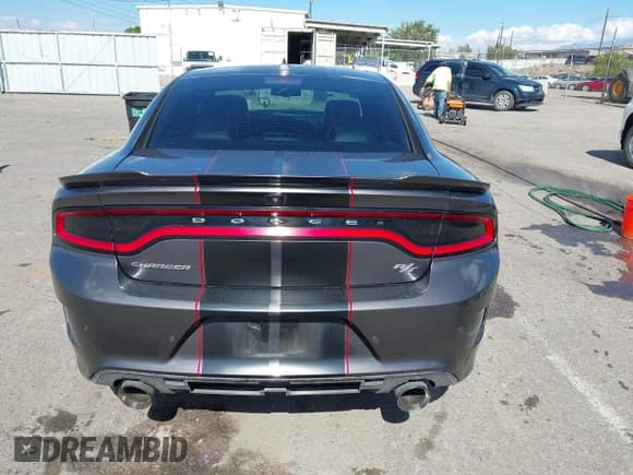 ✅ 2019 Dodge Charger R/T • VIN: 2C3CDXCTXKH737113 • Lot: 43438449. Listed on IAAI with 111,270 mi. Free auction sales archive from the USA and detailed vehicle history report at DreamBid. Image 16.