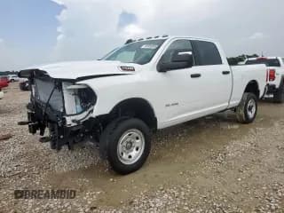 ✅ 2023 Ram 2500 Big Horn • VIN: 3C6UR5DJ1PG542986 • Lot: 63006805. Listed on Copart with 2,405 mi. Free auction sales archive from the USA and detailed vehicle history report at DreamBid. Image 1.