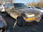 ✅ 2004 Chevrolet Blazer LS • VIN: 1GNDT13X64K146444 • Lot: 42374095. Listed on Copart with Not provided miles. Access the free auction sales archive from the USA and view a detailed vehicle history report at DreamBid. Image 4.