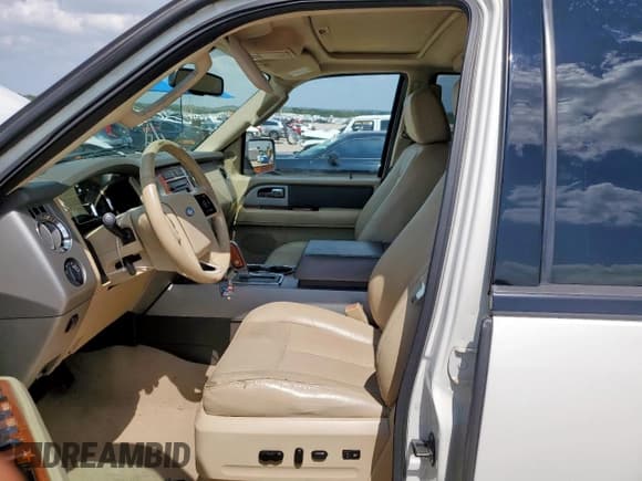 ✅ 2008 Ford Expedition Max Eddie Bauer • VIN: 1FMFK17568LA16902 • Lot: 64938165. Wystawiony na Copart z przebiegiem 258 721 mil. Bezpłatny archiwum sprzedaży aukcyjnych z USA i szczegółowy raport historii pojazdu na DreamBid. Zdjęcie 7.