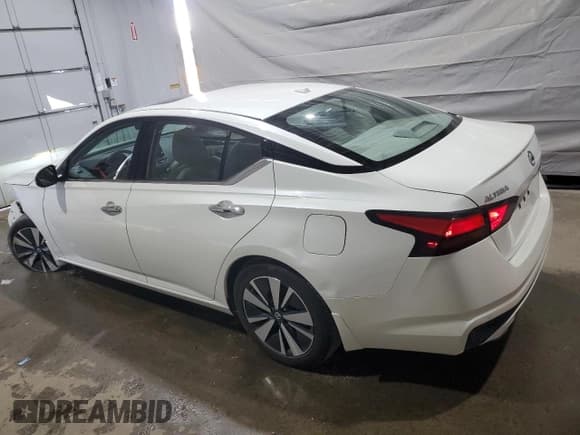 ✅ 2020 Nissan Altima SV • VIN: 1N4BL4DV5LC134606 • Lot: 71399555. Listed on Copart with 27,867 mi. Free auction sales archive from the USA and detailed vehicle history report at DreamBid. Image 2.