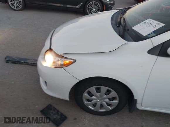 ✅ 2010 Toyota Corolla • VIN: 1NXBU4EE2AZ198322 • Lot: 43574778. Listed on IAAI with 62,913 mi. Free auction sales archive from the USA and detailed vehicle history report at DreamBid. Image 6.
